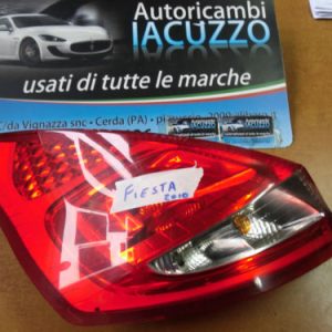 FANALE STOP POSTERIORE SX COMPLETO FORD FIESTA ANNO 2010