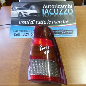 FANALE STOP POSTERIORE DX FORD FOCUS SW FINO AL 2003
