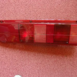 FANALE STOP POSTERIORE COMPLETO DI LAMPADE ORIGINALE DX Y10