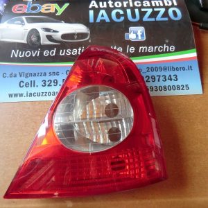 FANALE STOP POSTERIORE DX COMPLETO RENAULT CLIO 2001